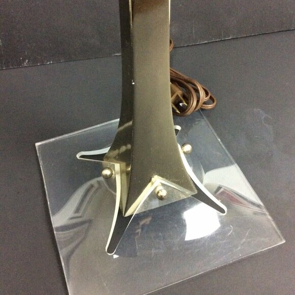 Vintage Chrome & Lucite Table Lamp With Harp 27 inches Tall 1970s 80s - Picture 2 of 7